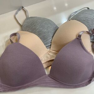 Women’s bras